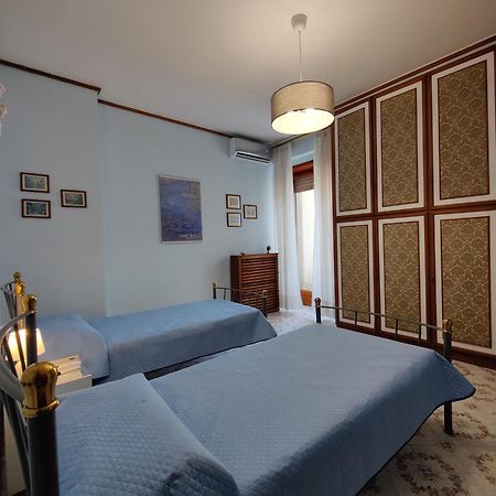 Villa Varano Кастеламаре ди Стабия Екстериор снимка